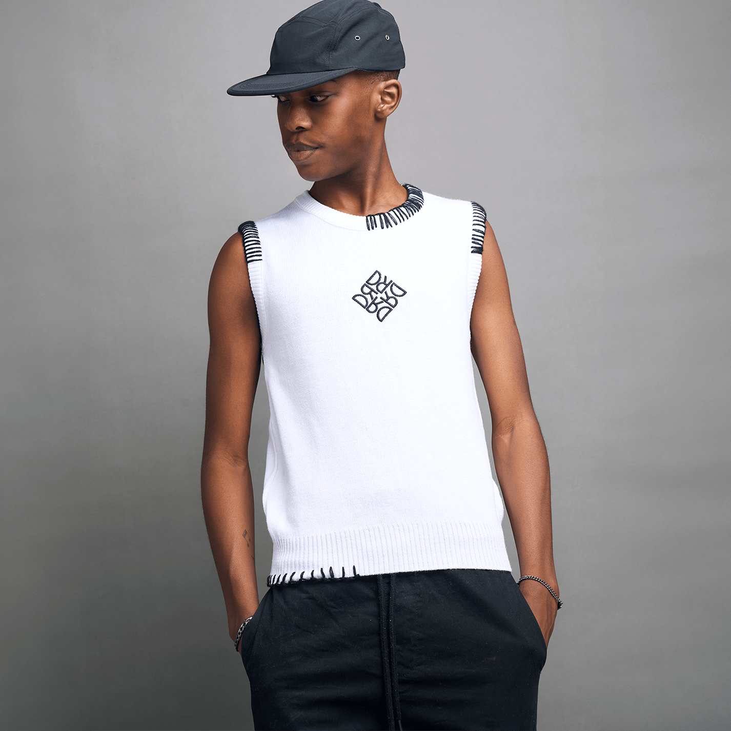 Knitted Unisex Vest